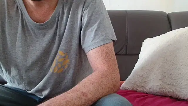 cloupefun online show from November 5, 2025, 12:41 pm