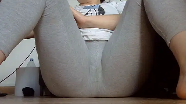 Squirtlady38 online show from September 12, 2025, 6:24 am