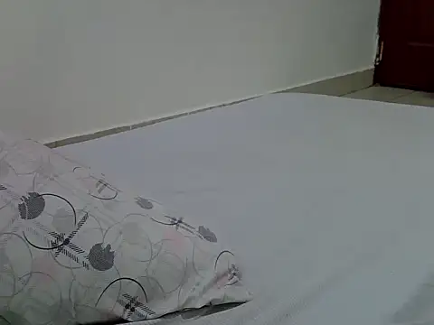 Snapshot of FANCY_METTY chatting on February 20, 2026, 2:19 am FANCY METTY online show from February 20, 2026, 2:19 am