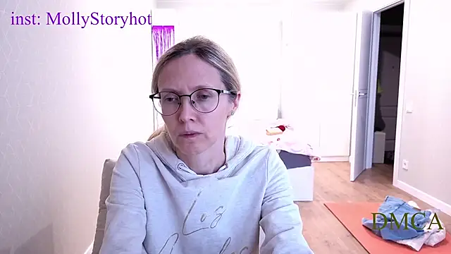 Snapshot of angelmommu chatting on March 22, 2026, 8:38 am angelmommu online show from March 22, 2026, 8:38 am