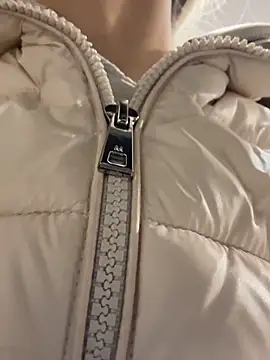 Snapshot of angelmommu chatting on March 12, 2026, 7:23 am angelmommu online show from March 12, 2026, 7:23 am