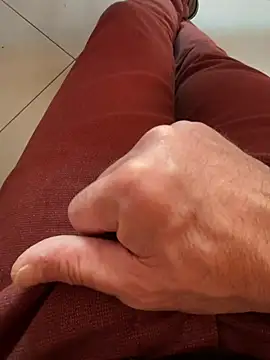 buodiculo online show from March 4, 2025, 4:52 pm