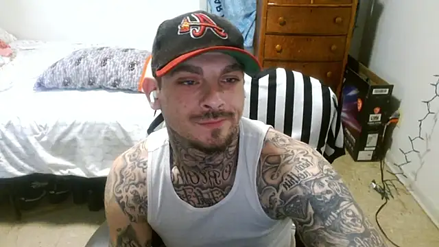 Snapshot of DADDY_KANE8--- chatting on May 6, 2026, 4:55 pm DADDY KANE8--- online show from May 6, 2026, 4:55 pm