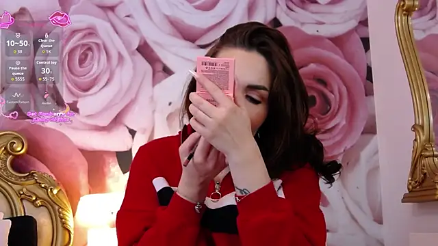 Snapshot of HessaHessy chatting on December 18, 2025, 5:17 pm HessaHessy online show from December 18, 2025, 5:17 pm