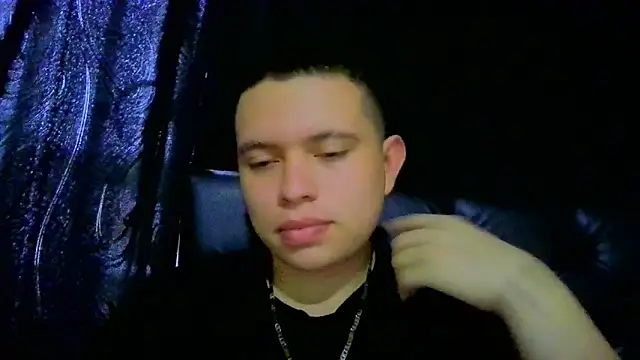 mons41 online show from June 7, 2026, 7:52 pm