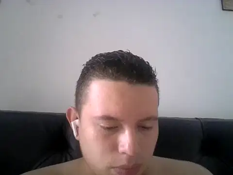 mons41 online show from May 18, 2026, 7:29 pm