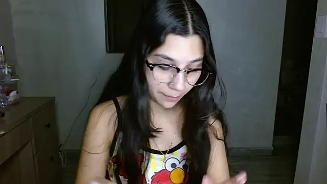 Snapshot of mia__lopez_ chatting on June 21, 2026, 5:02 am mia lopez online show from June 21, 2026, 5:02 am