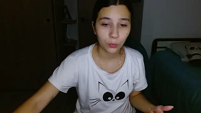 Snapshot of mia__lopez_ chatting on February 24, 2026, 4:13 am mia lopez online show from February 24, 2026, 4:13 am