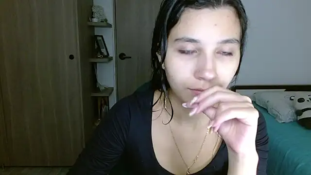 Snapshot of mia__lopez_ chatting on February 15, 2026, 8:52 pm mia lopez online show from February 15, 2026, 8:52 pm