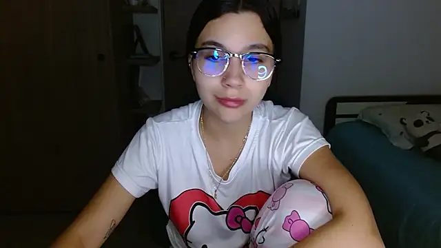 Snapshot of mia__lopez_ chatting on February 26, 2026, 3:17 am mia lopez online show from February 26, 2026, 3:17 am