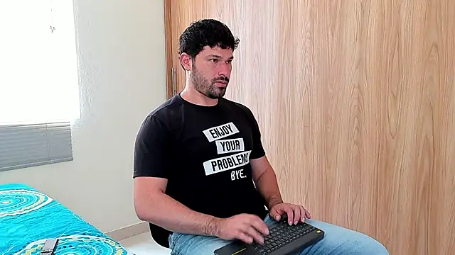 alexman fuck online show from March 28, 2026, 5:14 pm