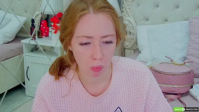 Snapshot of TinaBrook chatting on November 12, 2025, 3:54 am TinaBrook online show from November 12, 2025, 3:54 am