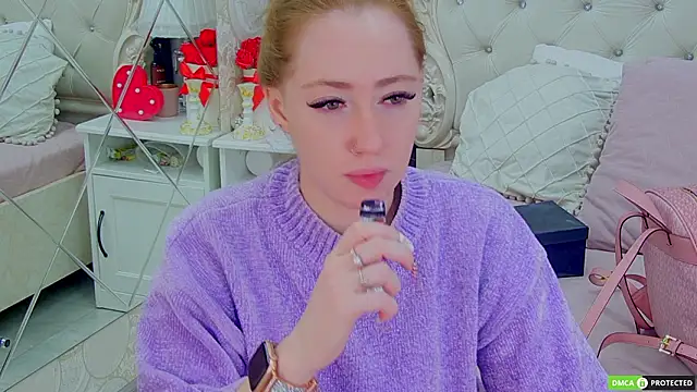 TinaBrook online show from February 3, 2026, 3:37 am