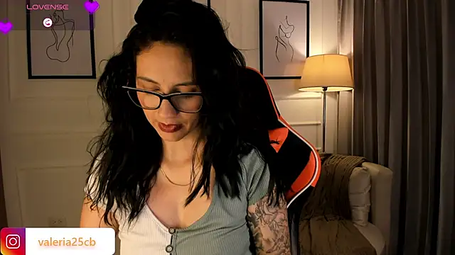 valeriia25  online show from February 22, 2025, 12:27 am