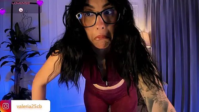 valeriia25  online show from February 18, 2025, 12:59 am