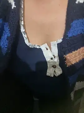 Snapshot of iloss2 chatting on December 27, 2024, 1:50 pm iloss2 online show from December 27, 2024, 1:50 pm