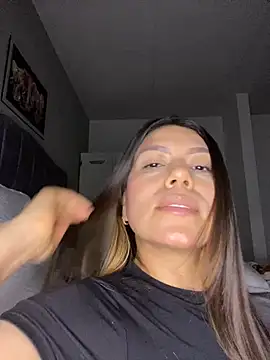Snapshot of martina_contreras chatting on March 9, 2026, 7:12 am martina contreras online show from March 9, 2026, 7:12 am