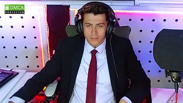 Darko0717 online show from October 10, 2025, 10:49 am