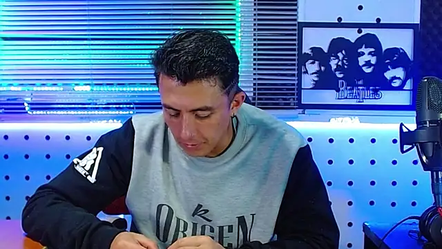 Darko0717 online show from June 17, 2026, 12:54 am