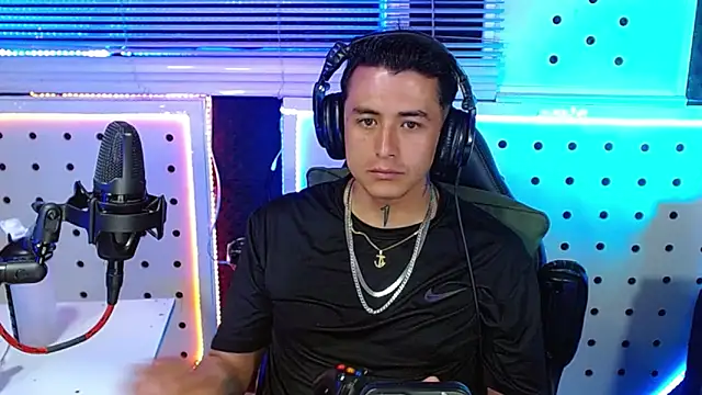 Darko0717 online show from January 13, 2026, 1:53 am