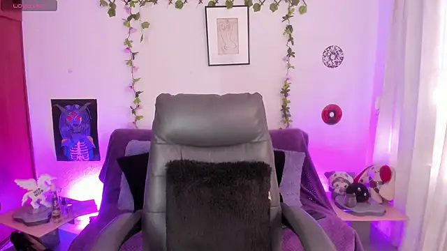 Cata green online show from November 11, 2025, 3:40 pm