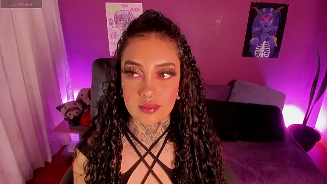 Cata green online show from March 26, 2026, 7:23 pm