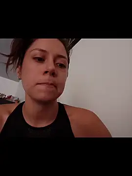 MommyMiaWs online show from December 5, 2025, 7:34 pm