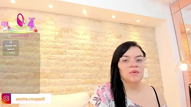 Snapshot of anette_cooper chatting on December 3, 2025, 3:40 am anette cooper online show from December 3, 2025, 3:40 am