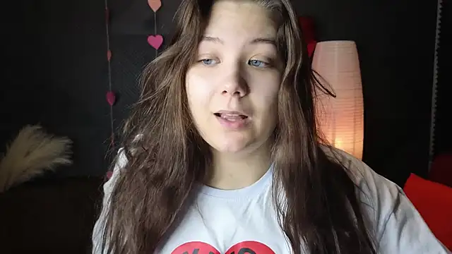 Snapshot of DjennaPalme chatting on February 18, 2025, 12:15 am DjennaPalme online show from February 18, 2025, 12:15 am