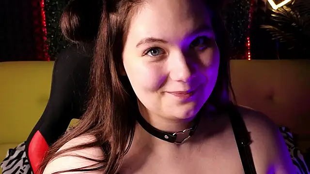 Snapshot of DjennaPalme chatting on January 26, 2025, 9:19 am DjennaPalme online show from January 26, 2025, 9:19 am