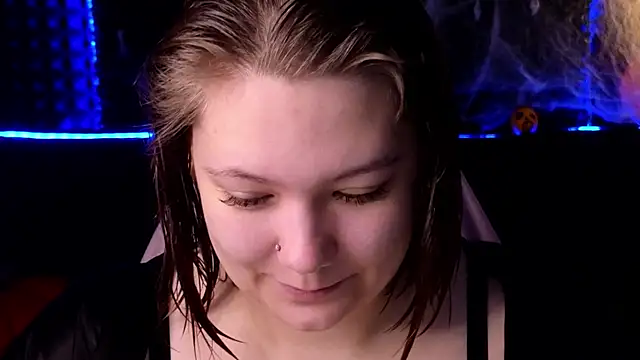 Snapshot of DjennaPalme chatting on October 27, 2025, 2:12 am DjennaPalme online show from October 27, 2025, 2:12 am