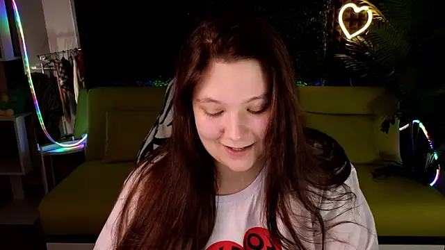 Snapshot of DjennaPalme chatting on January 25, 2025, 1:43 am DjennaPalme online show from January 25, 2025, 1:43 am