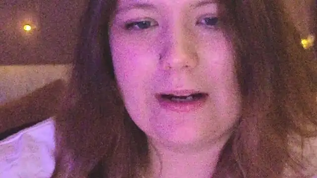 DjennaPalme online show from February 3, 2026, 2:53 am