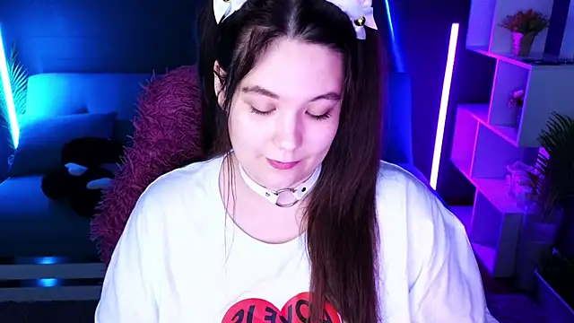 Snapshot of DjennaPalme chatting on January 15, 2025, 7:15 am DjennaPalme online show from January 15, 2025, 7:15 am