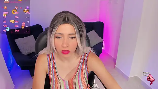 emilly smith 1 online show from July 2, 2026, 12:55 am