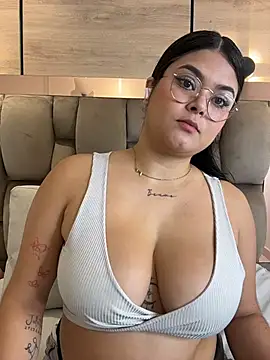 im mou  online show from February 3, 2026, 12:54 pm