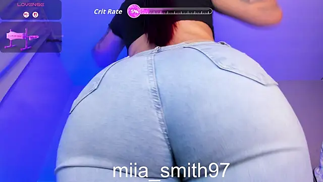miia-smith97 online show from June 13, 2026, 9:02 pm