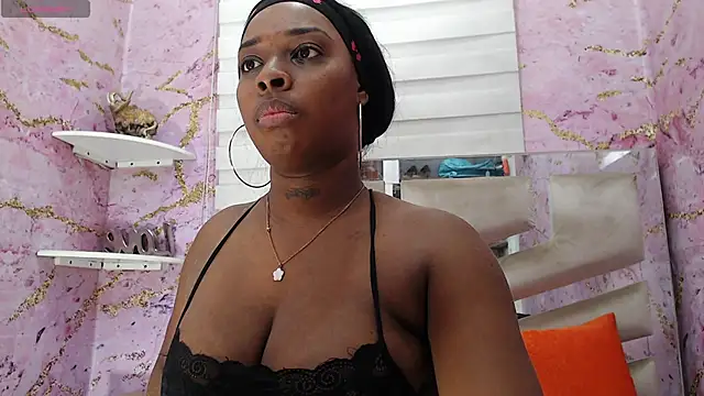 EBONNYGODDESXXX online show from February 6, 2025, 12:15 pm