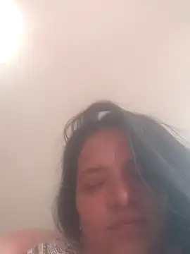 veronica salas online show from February 26, 2025, 3:21 pm