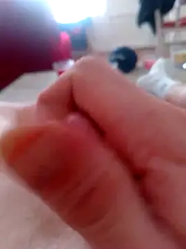 Alainsolo online show from April 18, 2026, 1:57 pm