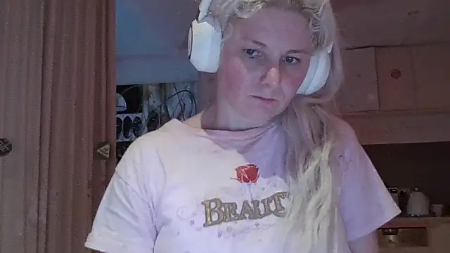 qvncrazy online show from October 29, 2025, 8:13 am