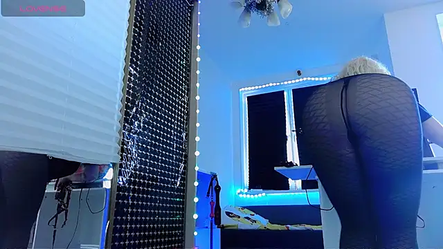 Snapshot of wickedxqueen chatting on April 11, 2026, 12:53 pm wickedxqueen online show from April 11, 2026, 12:53 pm