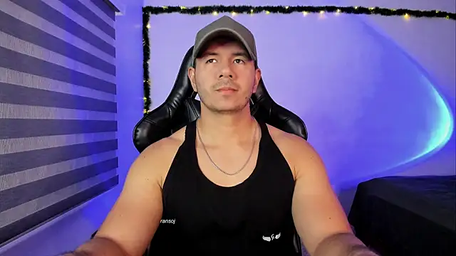 Snapshot of ransoj chatting on March 24, 2026, 11:27 pm ransoj online show from March 24, 2026, 11:27 pm