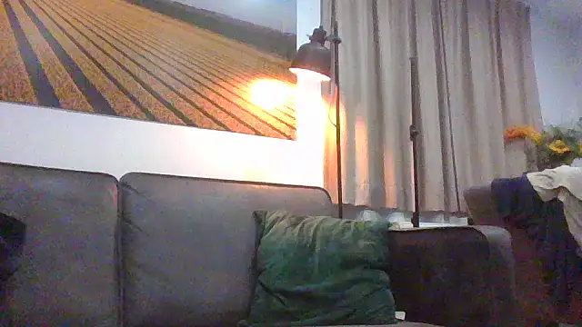 steviebigdick1992 online show from November 14, 2025, 11:19 pm