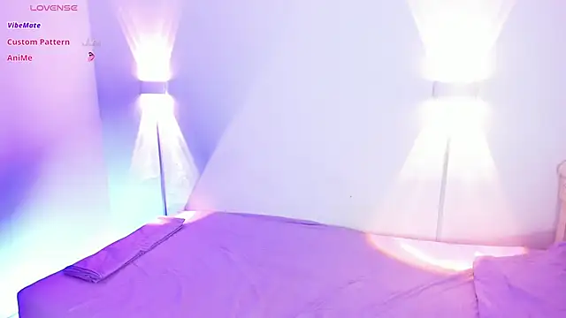 Snapshot of Fenty_XX chatting on November 30, 2025, 6:25 am Fenty XX online show from November 30, 2025, 6:25 am