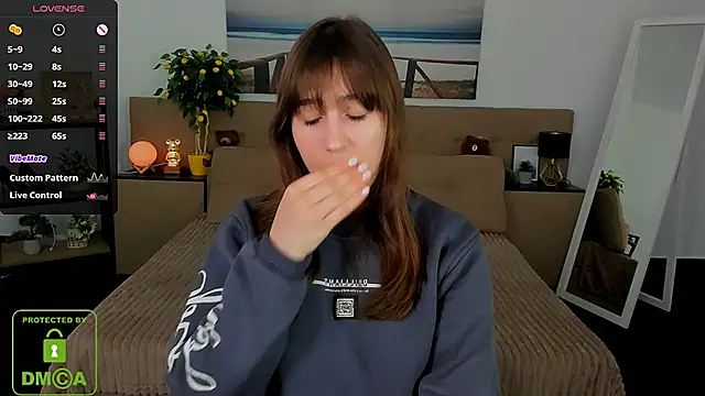 Snapshot of _Eliizabeth_ chatting on March 12, 2025, 7:58 pm Eliizabeth online show from March 12, 2025, 7:58 pm