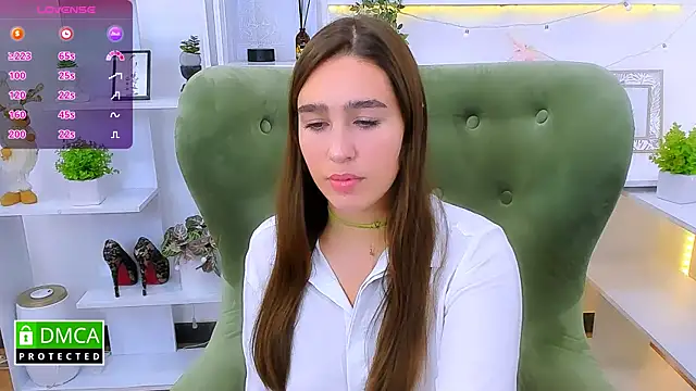 Snapshot of _Eliizabeth_ chatting on September 27, 2025, 8:26 pm Eliizabeth online show from September 27, 2025, 8:26 pm