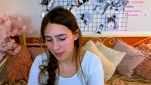  Eliizabeth  online show from May 28, 2026, 10:04 pm