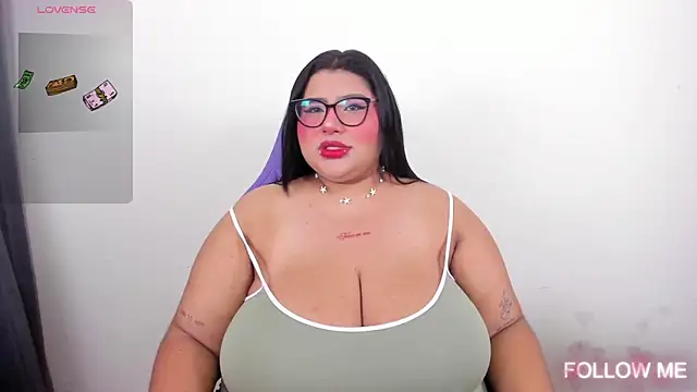 Snapshot of tifanny_bigboobs11 chatting on March 14, 2025, 11:01 am tifanny bigboobs11 online show from March 14, 2025, 11:01 am