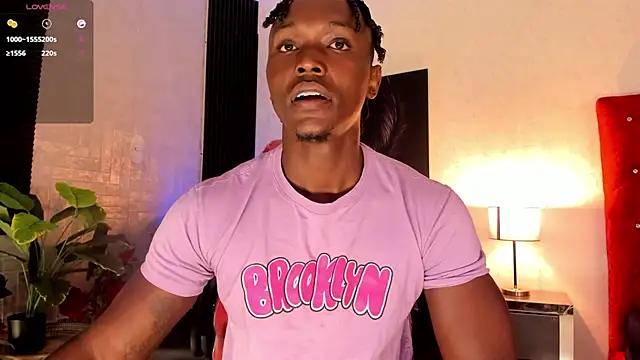 DannSmmith online show from October 31, 2025, 4:42 am